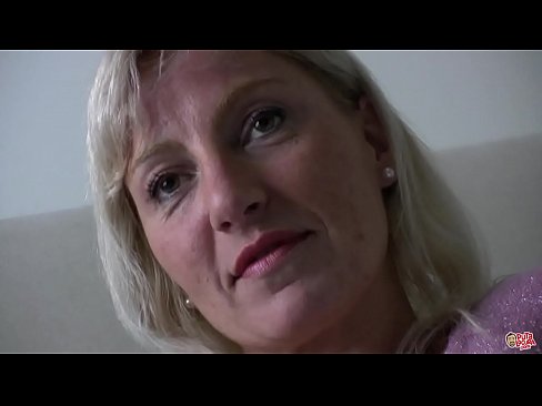 ❤️ La mère que nous avons tous baisée ... Madame, tenez-vous bien ! Vidéo de baise at fr.pornxlxx.ru ﹏
